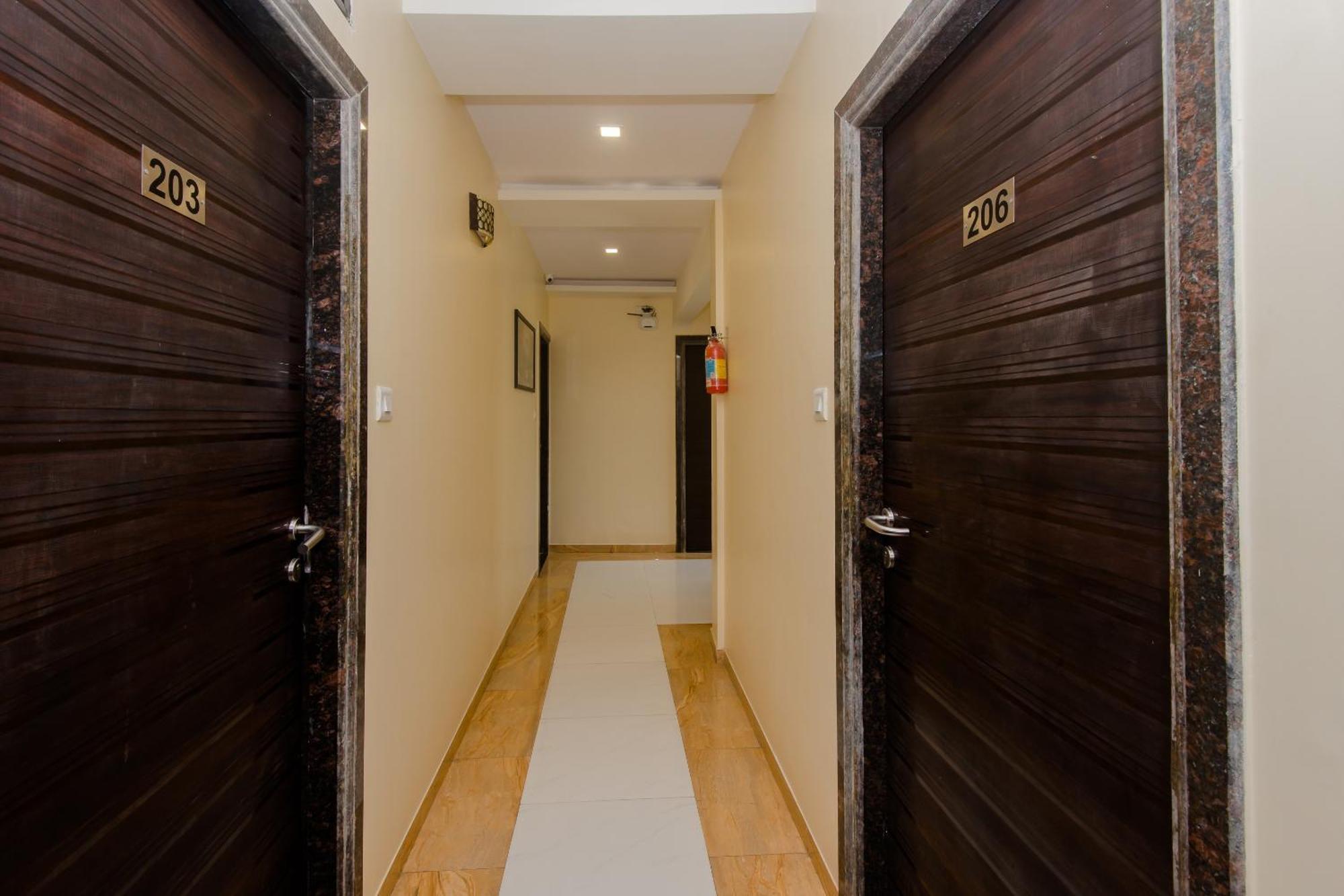 Hotel O Alfa Grand Near Chhatrapati Shivaji International Airport Mumbai  Buitenkant foto